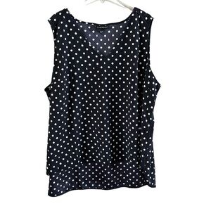 Lane Bryant V-neck polka dot blouse Hilow  trimmed with black binding size 28